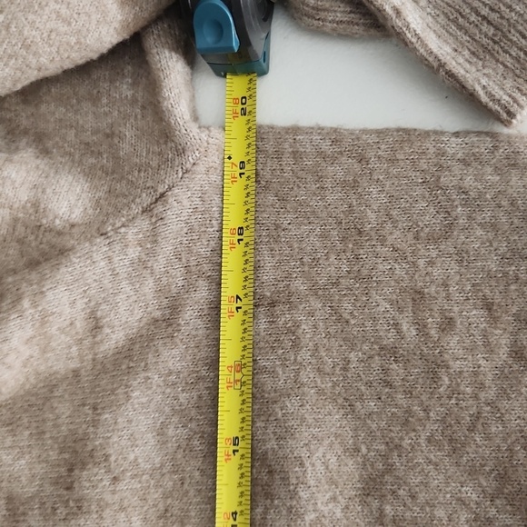 H&M Long Cardigan Sweater Size XS Tan - Picture 7 of 7